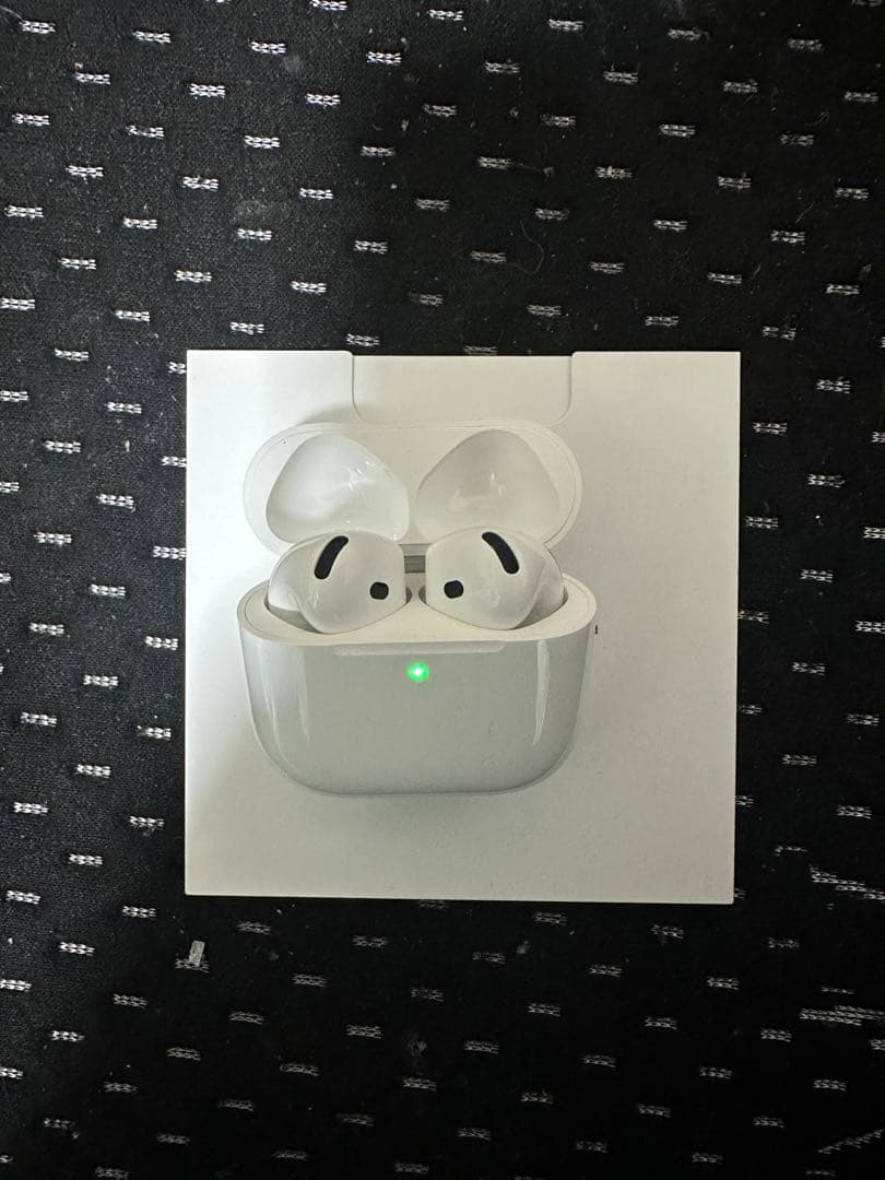 アップル純正品airpods第4世代 Apple エアーポッズ4 Apple純正 AirPods 第4世代 右耳 新品 アップル