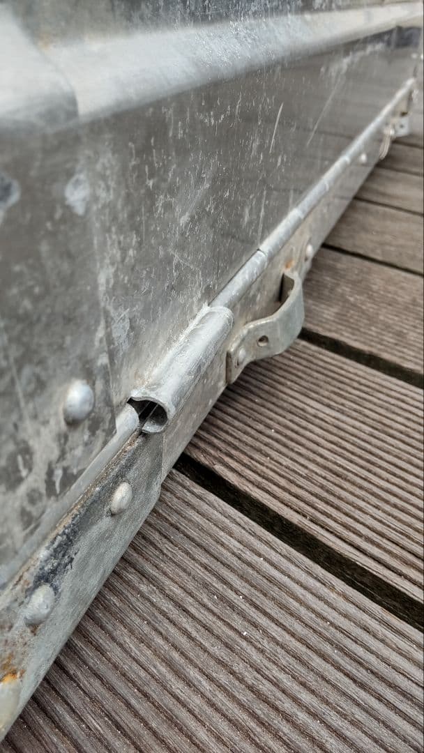 ユーゴスラビア軍 アルミコンテナ SA-78