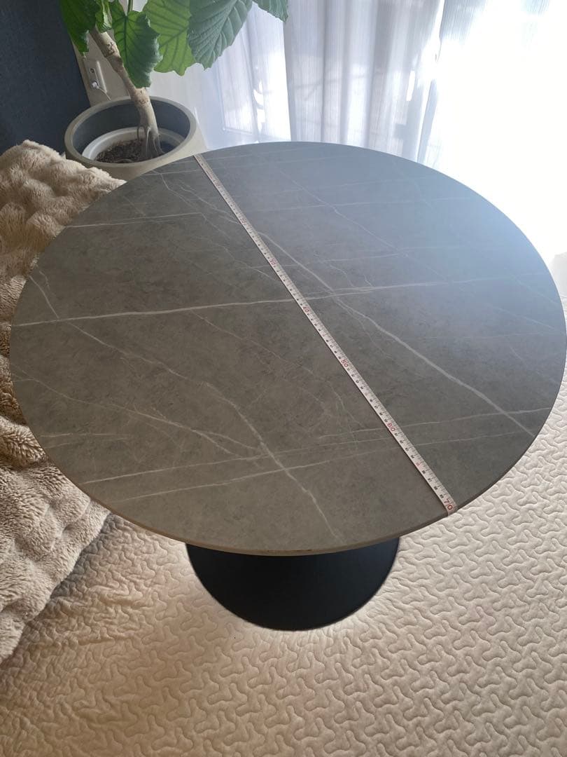 円形大理石風ダイニングテーブル、セラミックテーブル