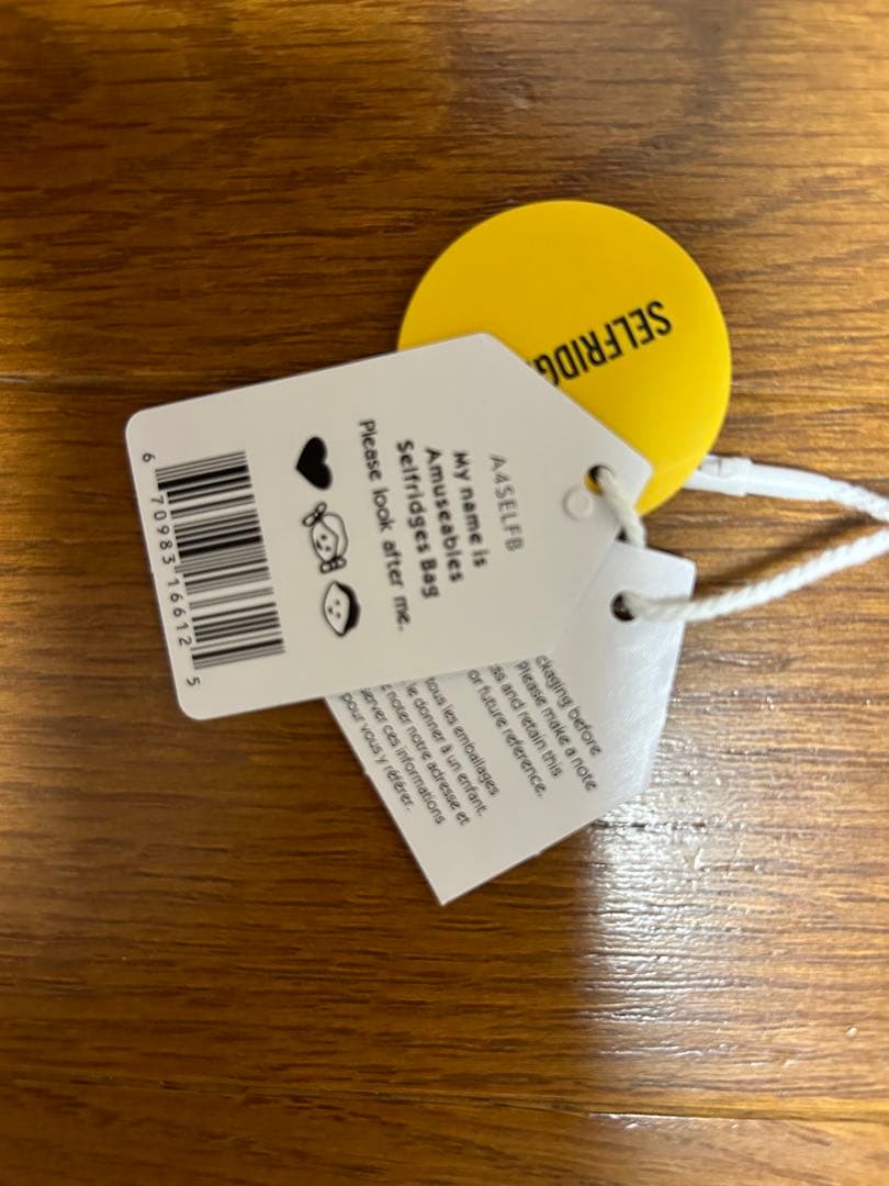 新品　 selfridges