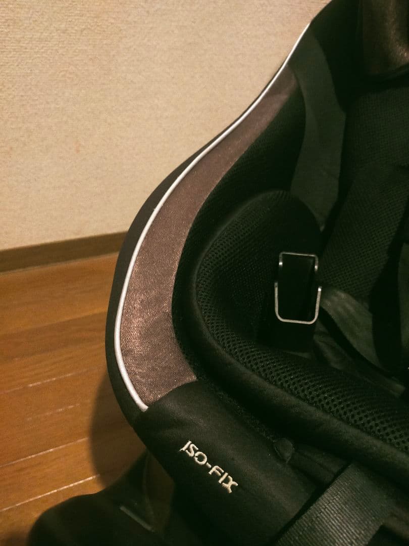 combi クルムーブスマート　CG-UIG 美品　ISOFIX チャイルド 黒