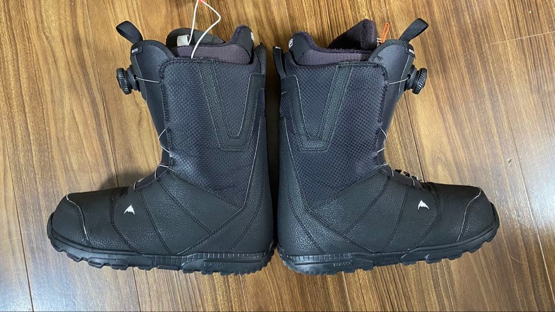 Burton ブラック スノーボードブーツ BOAシステム