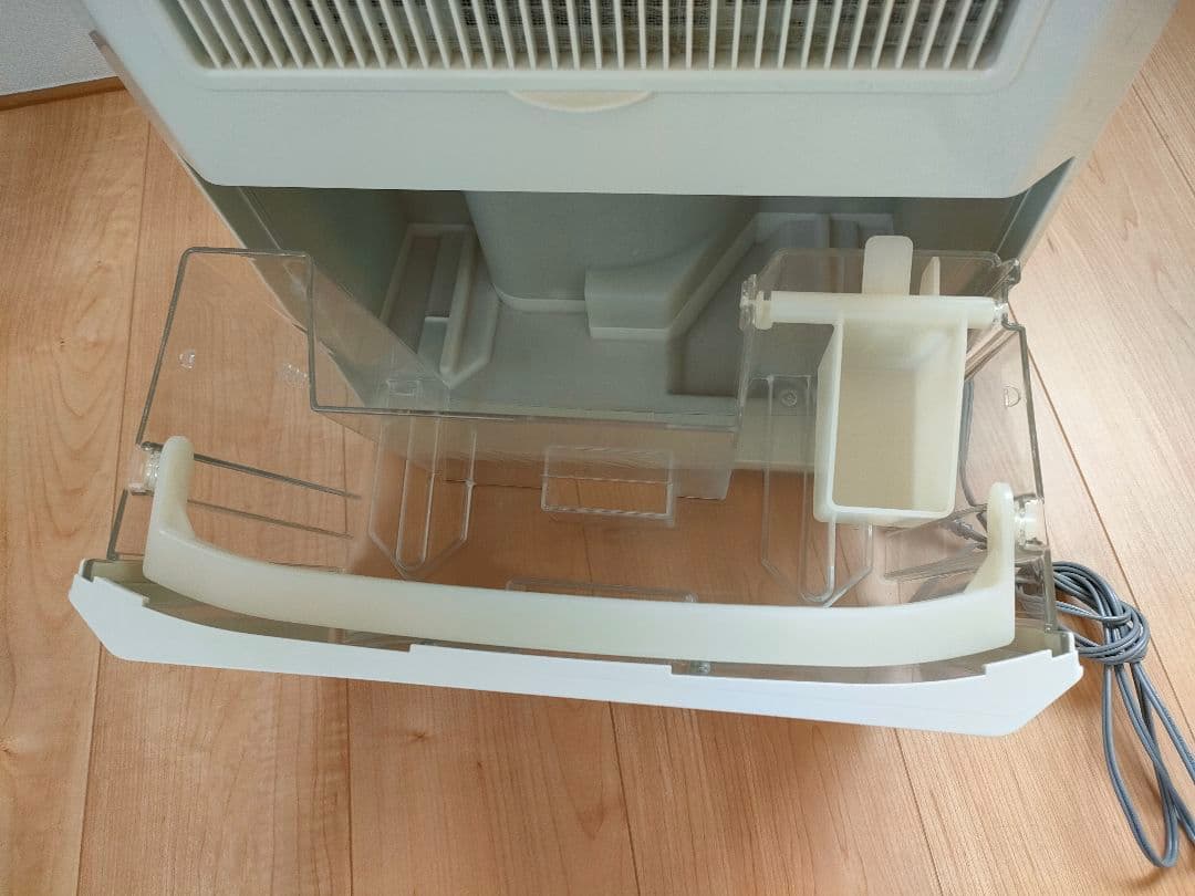 CORONA 冷風機、除湿機 CDM-10A ホワイト/ブルー