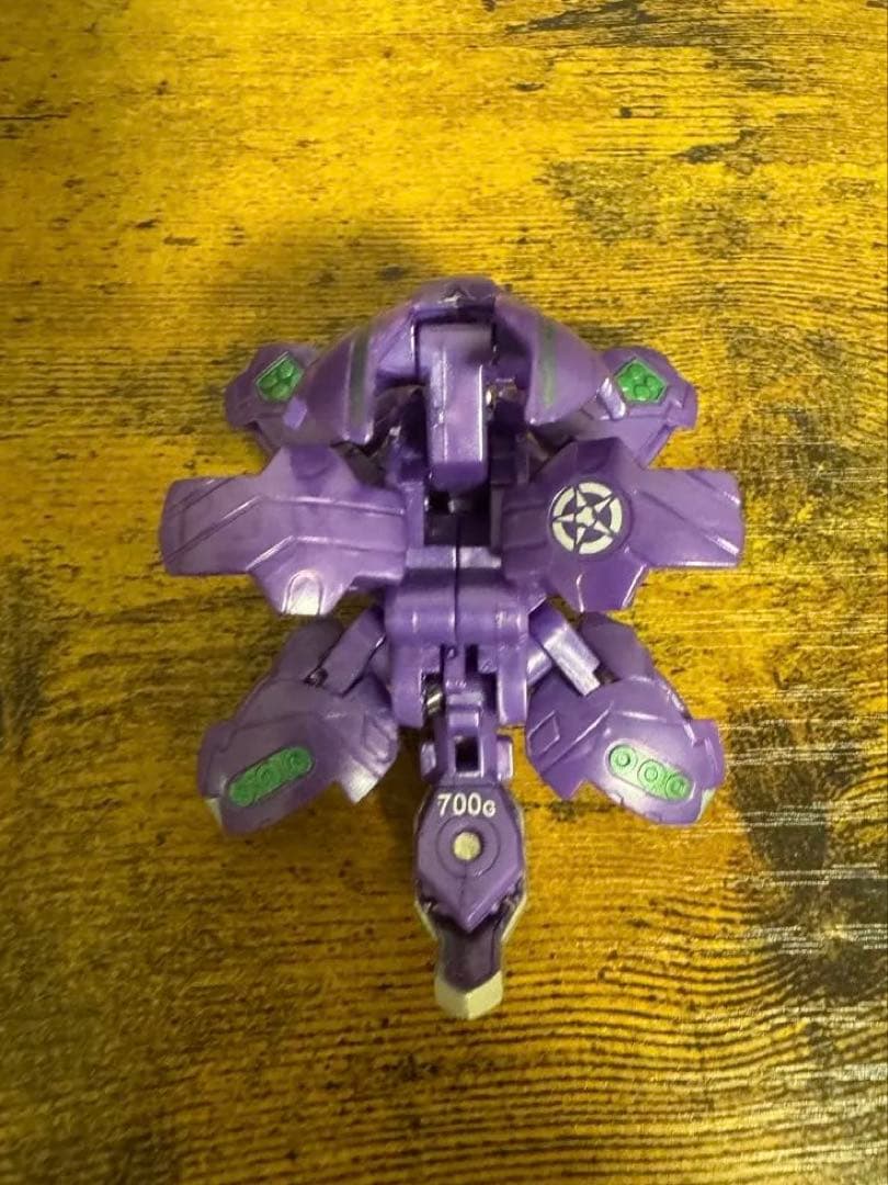 爆丸　超激レア　輝レオネス　紫電ver.