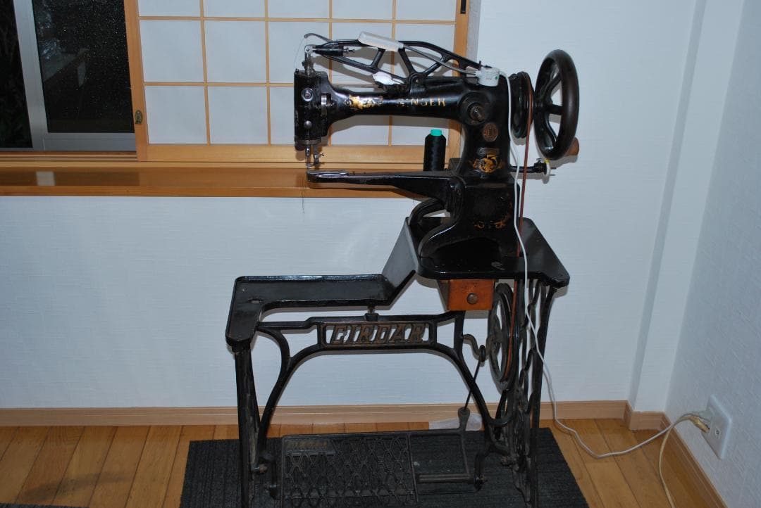 シンガー八方ミシン　アンティーク イギリスからミシンを輸入した話／SINGER 29K58 八方ミシン 前編