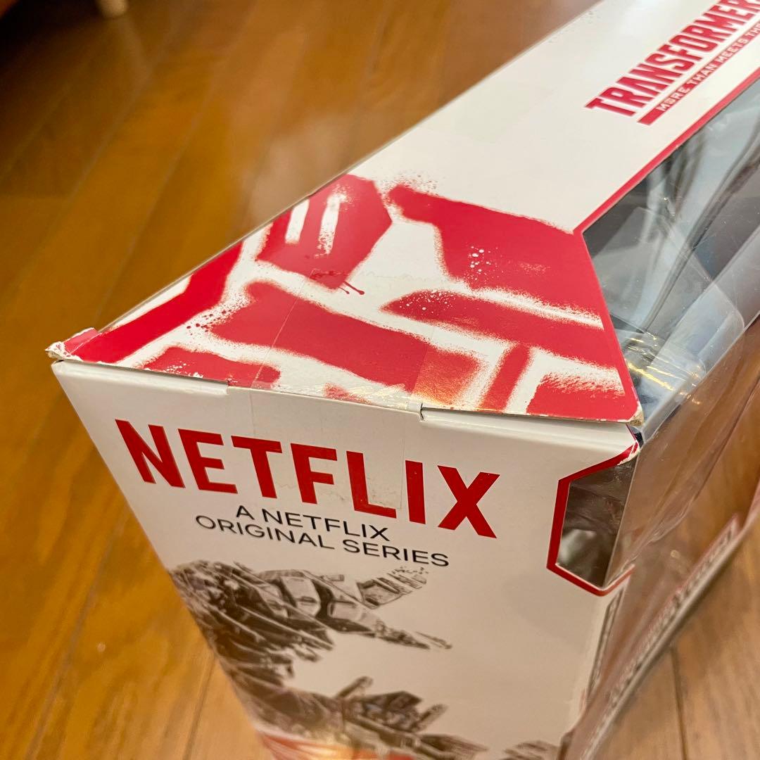 【未開封品】NETFLIX トランスフォーマー WFC-08 ウルトラマグナス
