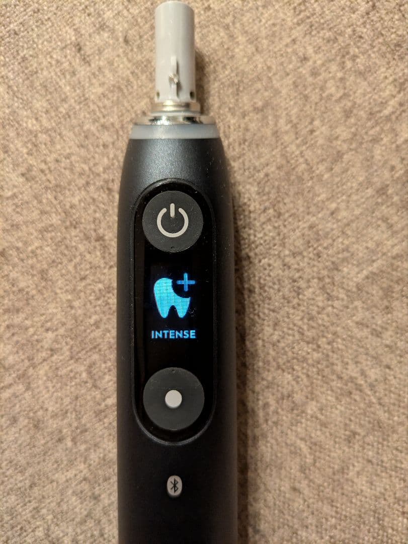 BRAUN オーラルb iO 電動歯ブラシ　type3758 【本体のみ】