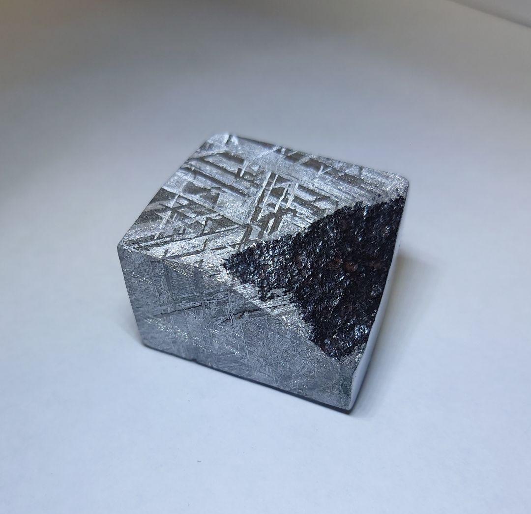 ギベオン隕石 104.6g エッチングしたて　標本　鉄隕石