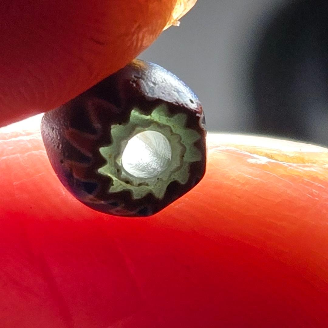 内径広め 小粒 7層シェブロンビーズ goro's等のカスタム 7 2508