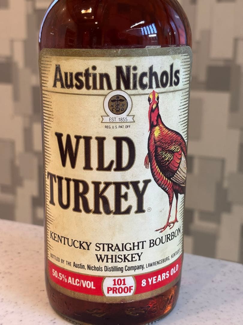 未開栓】ワイルドターキー旧ラベル8年 750ml 三鷹09001 未開栓