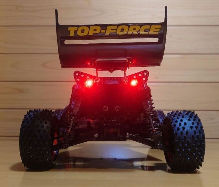 田宮トップフォースEVO.前後LEDライト付＆プロポバッテリー充電器完成