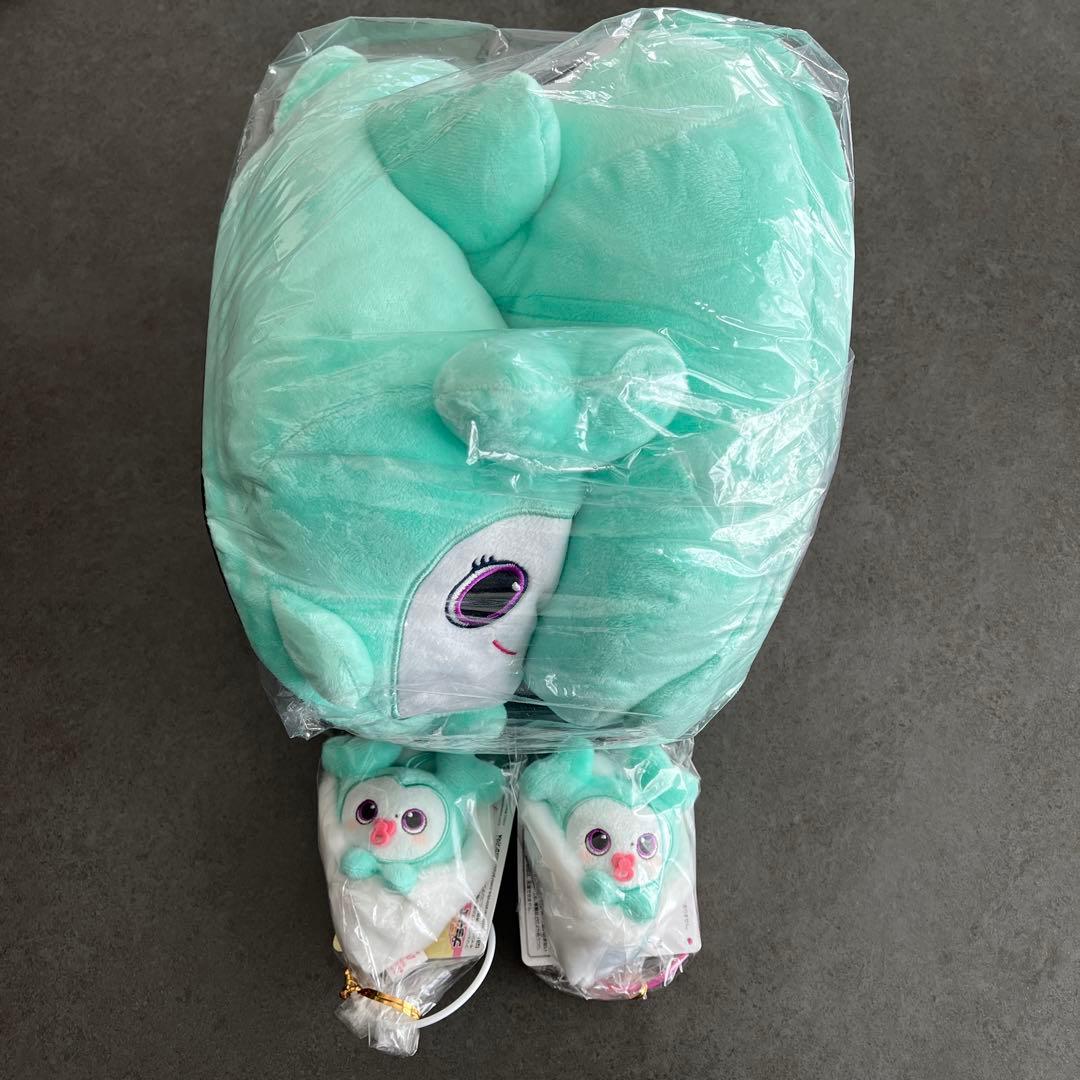 【匿名配送】TWICE LOVELYS GIGO ミナ 3点セット