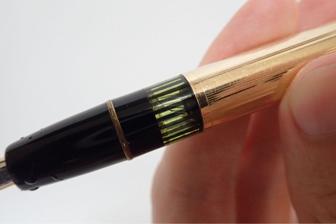 モンブラン｜#744｜ピンストライプゴールド｜吸入方式｜ヴィンテージ