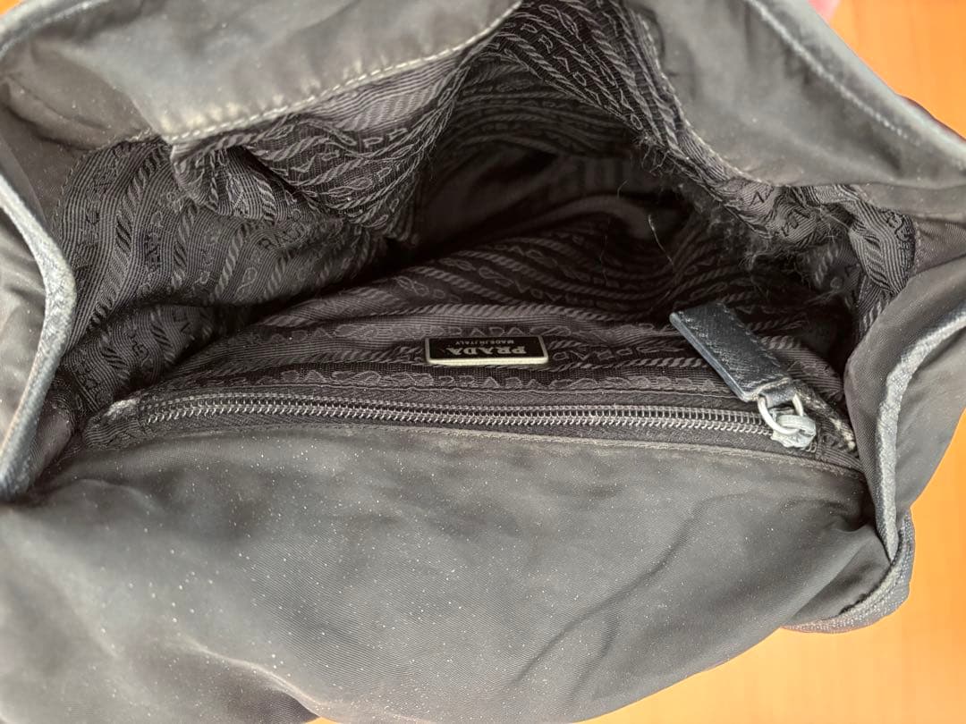 PRADA（プラダ）ミラノ ナイロン ショルダーバッグ／メッセンジャーバッグ