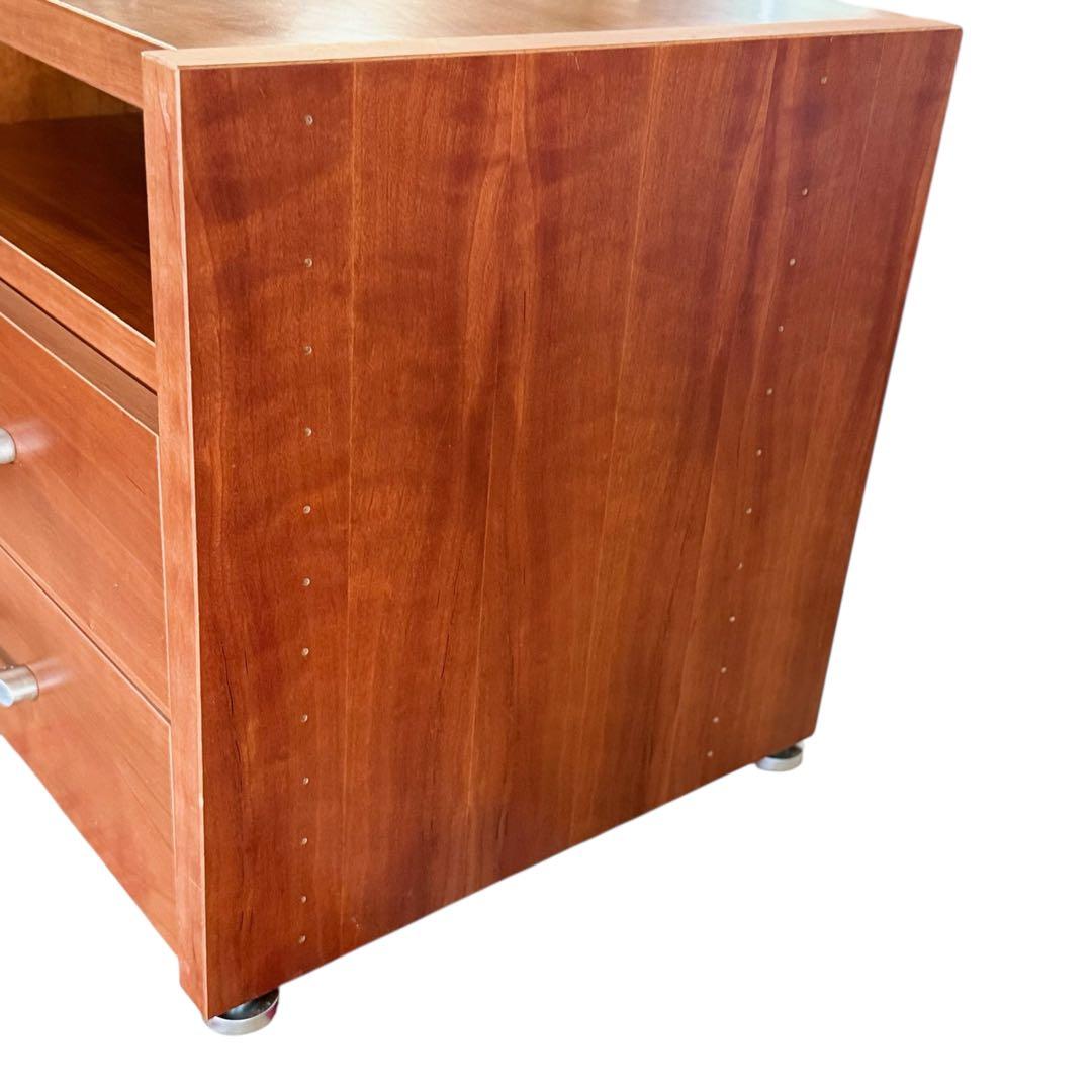 HR713 【廃盤】BoConcept 北欧 ナイトテーブル サイドテーブル