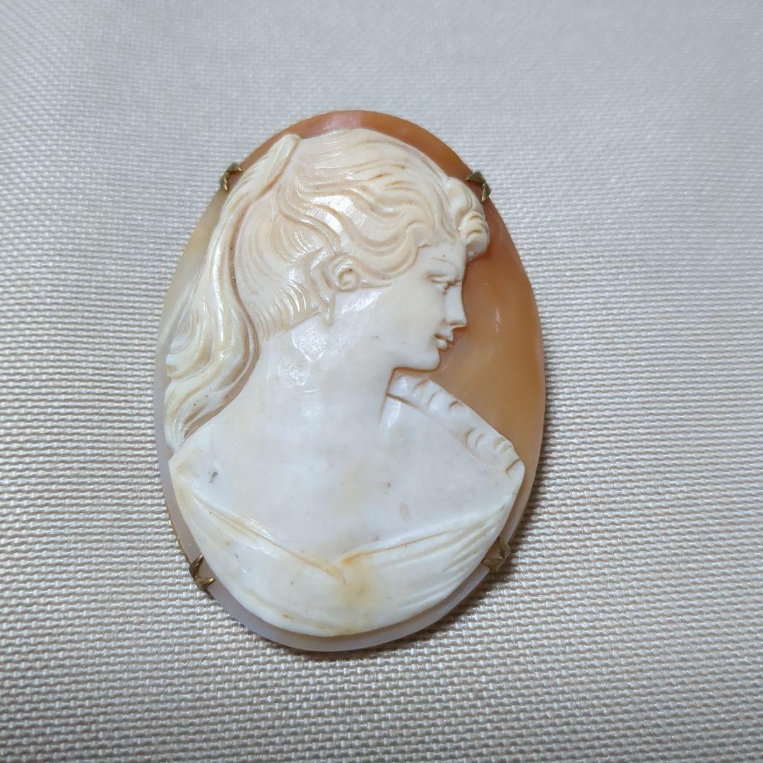 カメオ ブローチ ビンテージ 女性の横顔 - メルカリ
