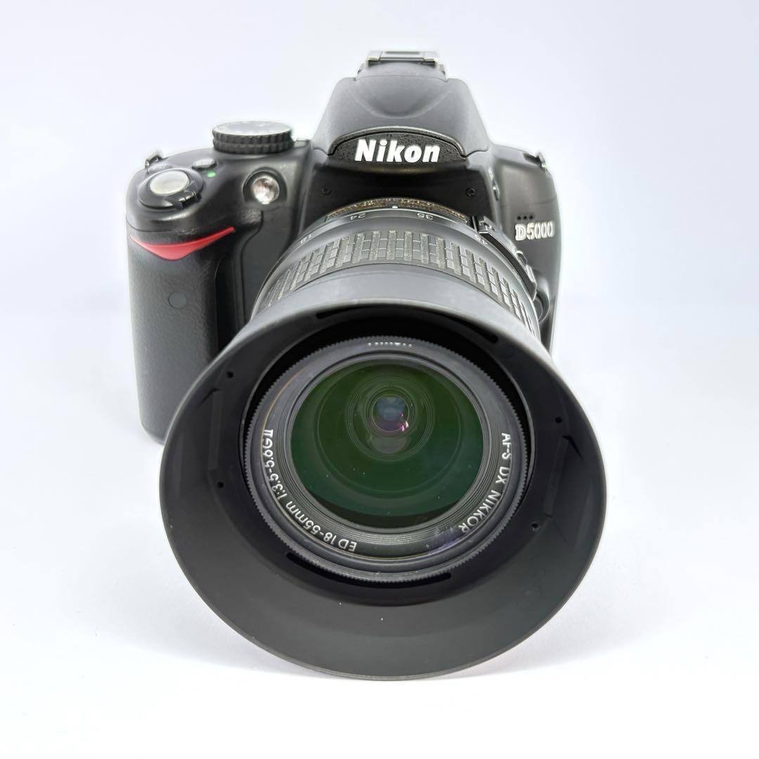Nikon D5000 初心者オススメ 画面回転で自撮りOK HD動画撮影