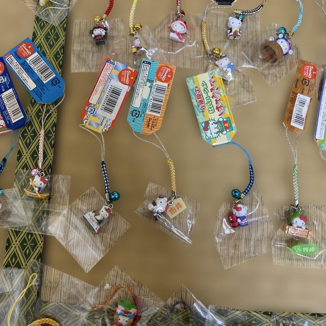 合*3様 ハローキティ ご当地ストラップ・根付 まとめ売り