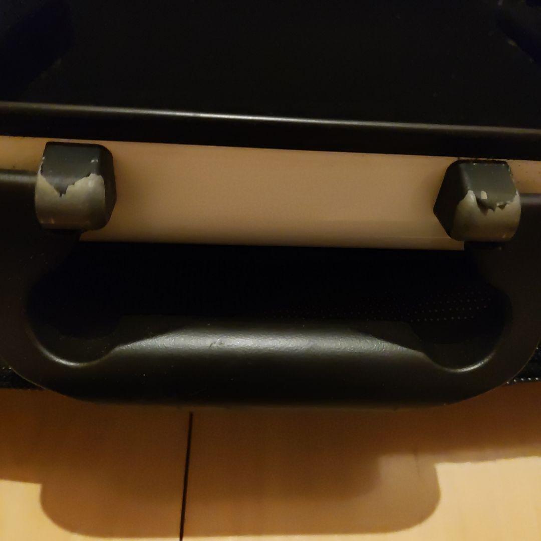 【最終値下げ】GEWA ヴァイオリン ハードケース ホワイト フルサイズ 4/4