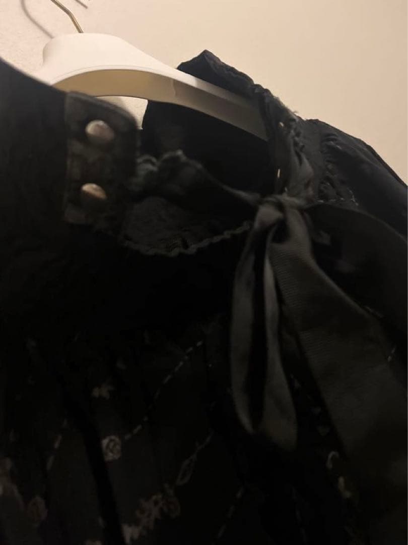 h.naoto honey 黒 スカート