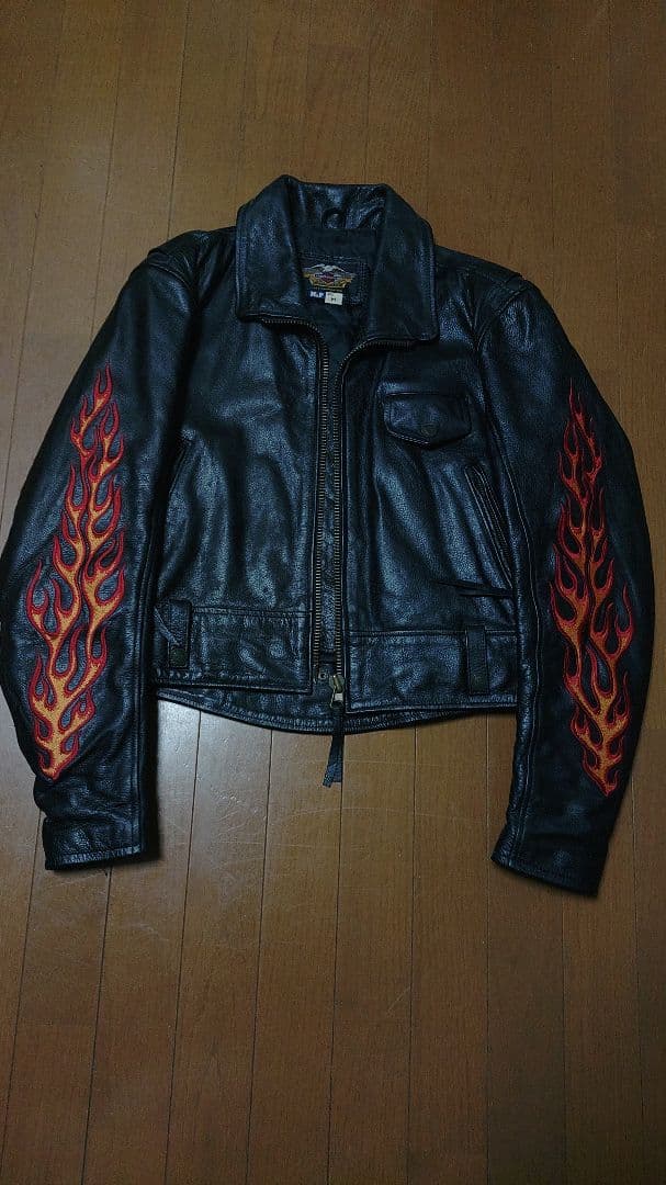 HARLEY DAVIDSON レザージャケット フレイムス刺繍 Harley Davidson - 【最高デザイン】ハーレーダビッドソン☆レザー