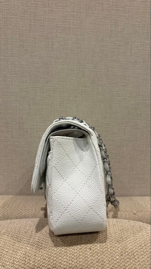 CHANEL ショルダーバッグ ホワイト　美品　希少　早い者勝ち