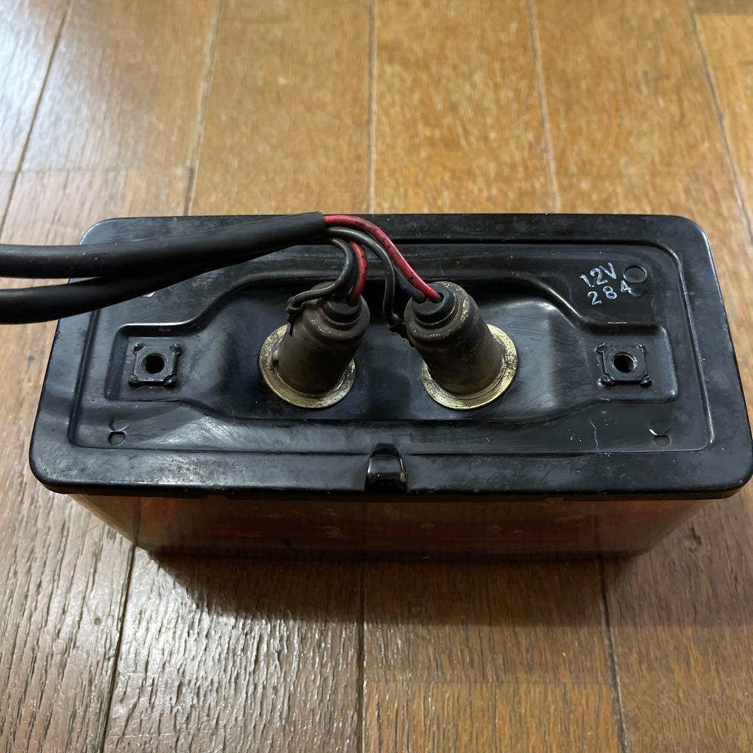 テールランプ カワサキ GPZ1100F 純正 サイドリフレクターあり