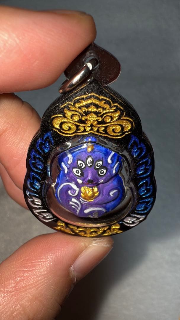 タイのお守り プラクルアン 幸福の天使 五眼四耳 シーフーハーター 紫 レア