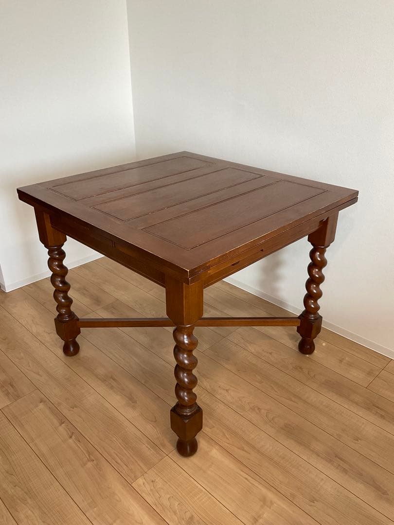 ドローリーフテーブル　ドロップリーフテーブル　ツイストレッグ