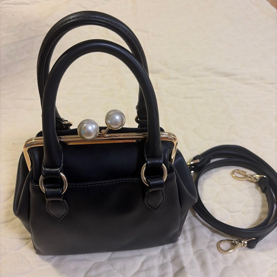 美品　MARY QUANT(マリークワント) パールガマ口 2WAYミニトート