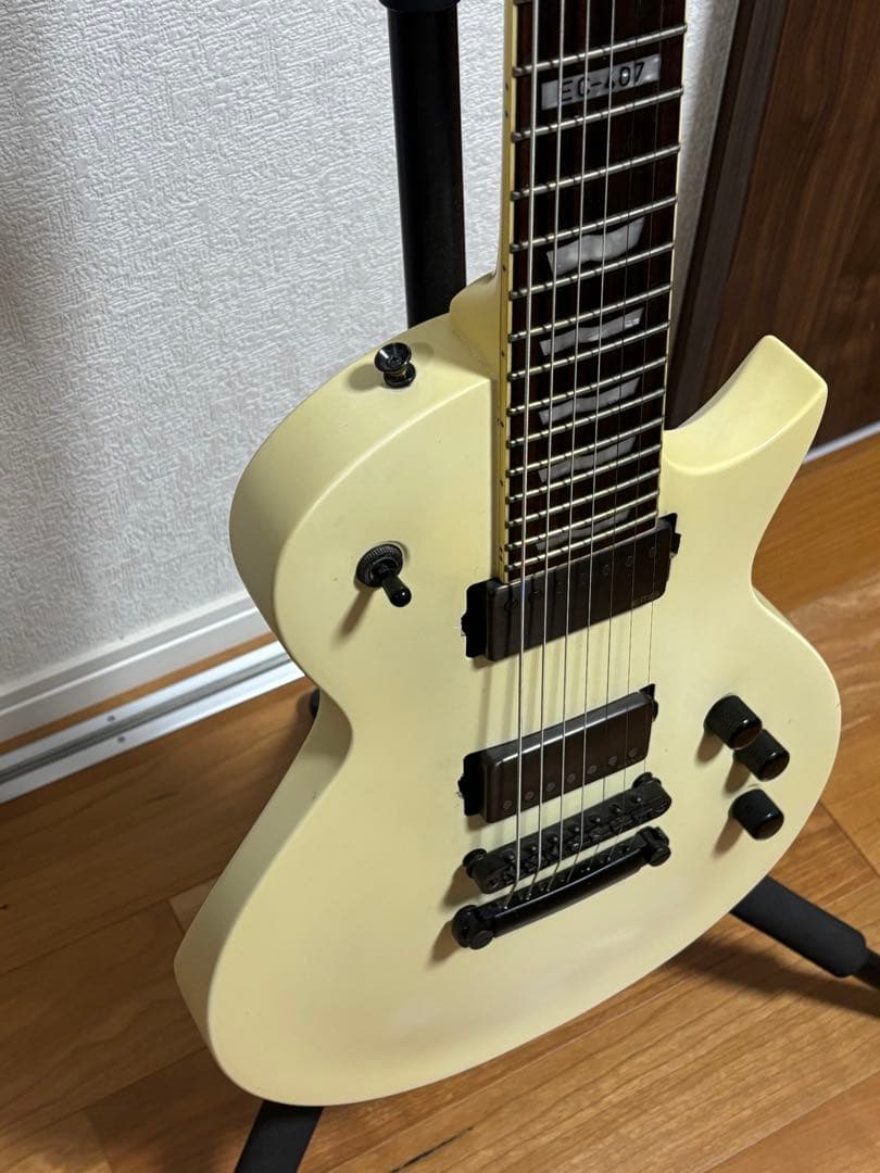 T*R様 7弦ESP LTD EC-407 Eclipse シェイプ/EMGピッ