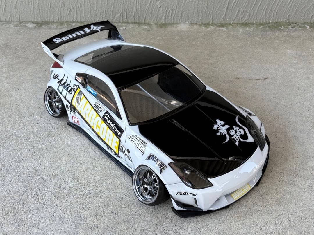 ラジコン　ニッサンZ33 ボディ　アディクション
