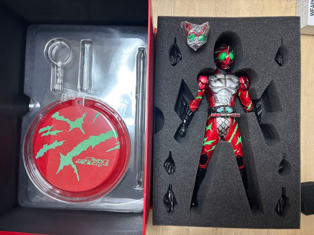 RAH GENESIS 仮面ライダーアマゾンアルファ