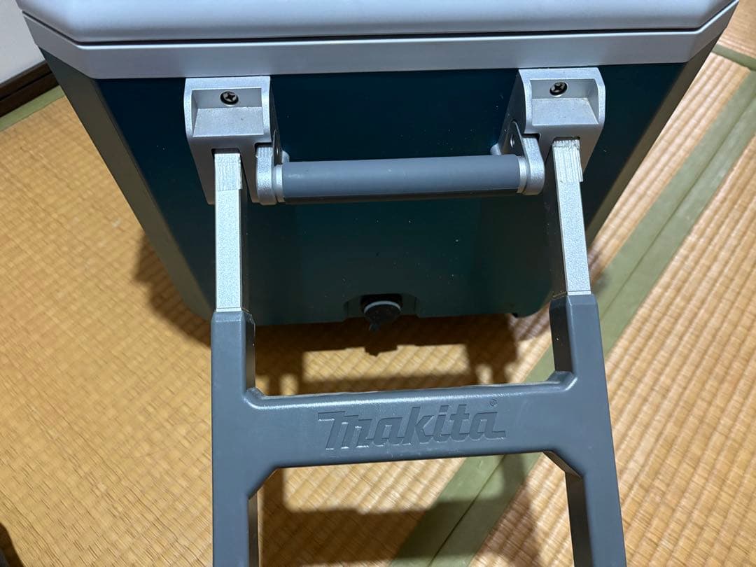 Makita 冷温庫 大型 CW002G 50L