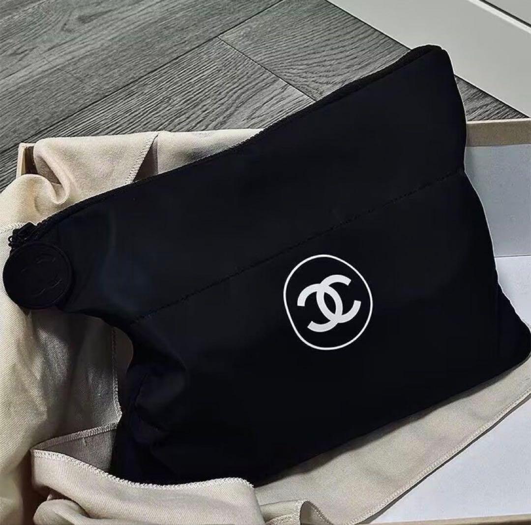 ✨もも✨ミラー2点＆ブラックポーチ