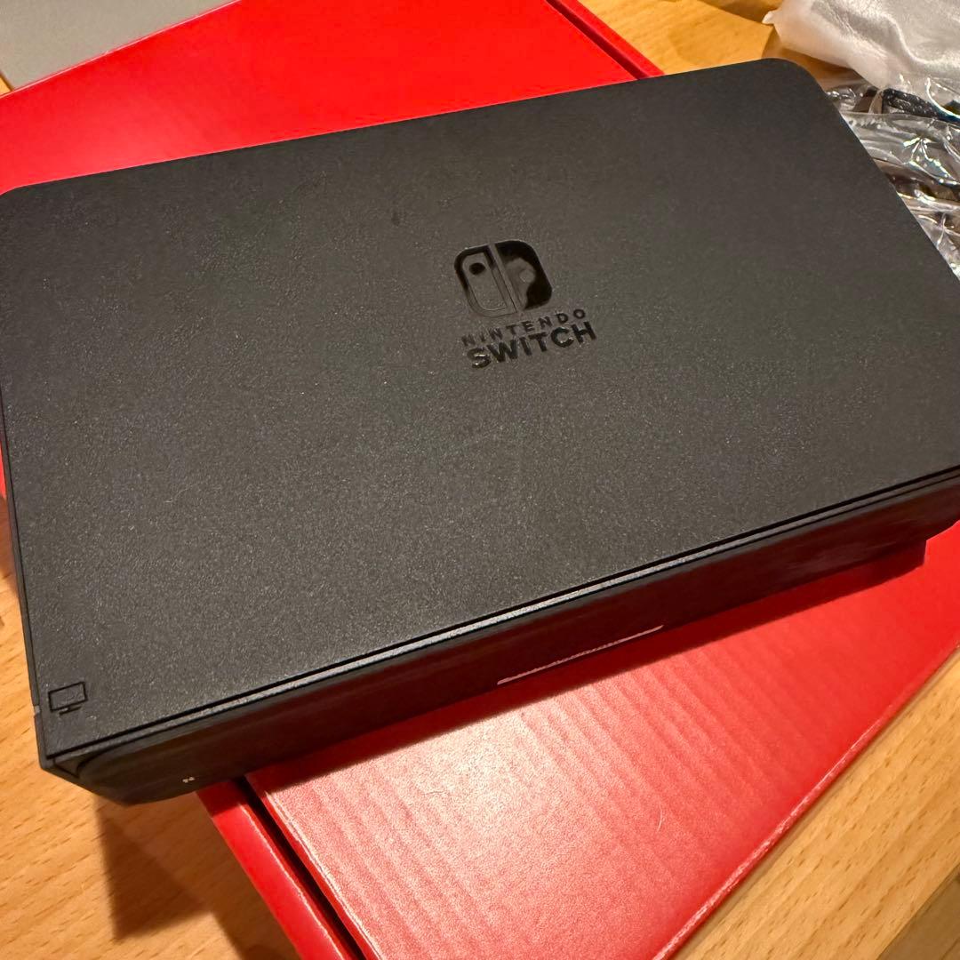 付属品完備 Nintendo Switch 有機EL 本体 紫・緑ジョイコン