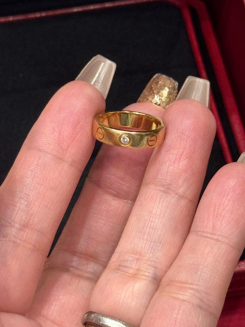 Cartier LOVEリング スモールモデル ダイヤモンド1石