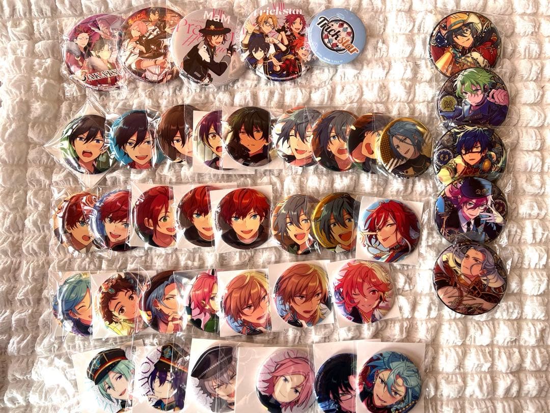 《定価6.5万円以上》あんスタ 紙類 缶バッジ460点以上まとめ売り