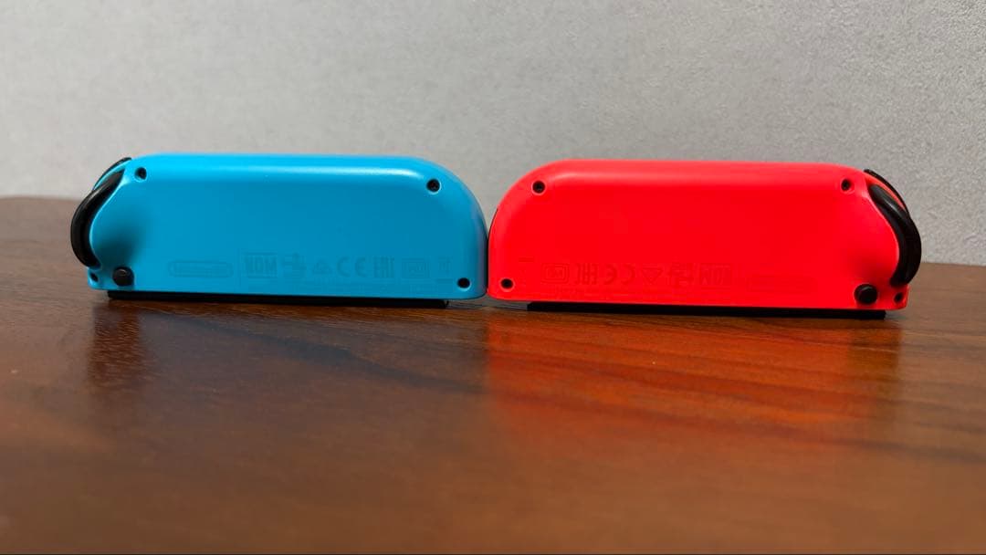 Nintendo Switch 本体+周辺機器　多言語対応