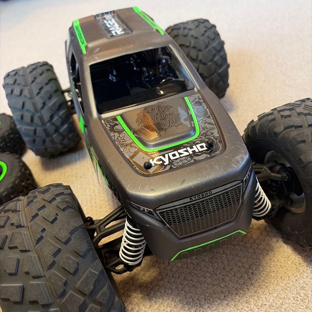 ラジコン　京商　kyosho RAGE2.0