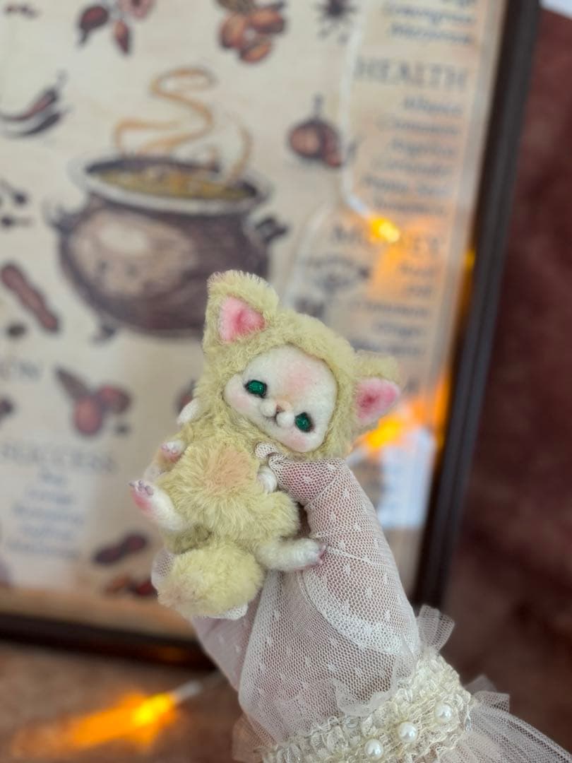 アートドール No.54 三毛猫幻獣 羊毛フェルト アートドール 黄ネコ幻