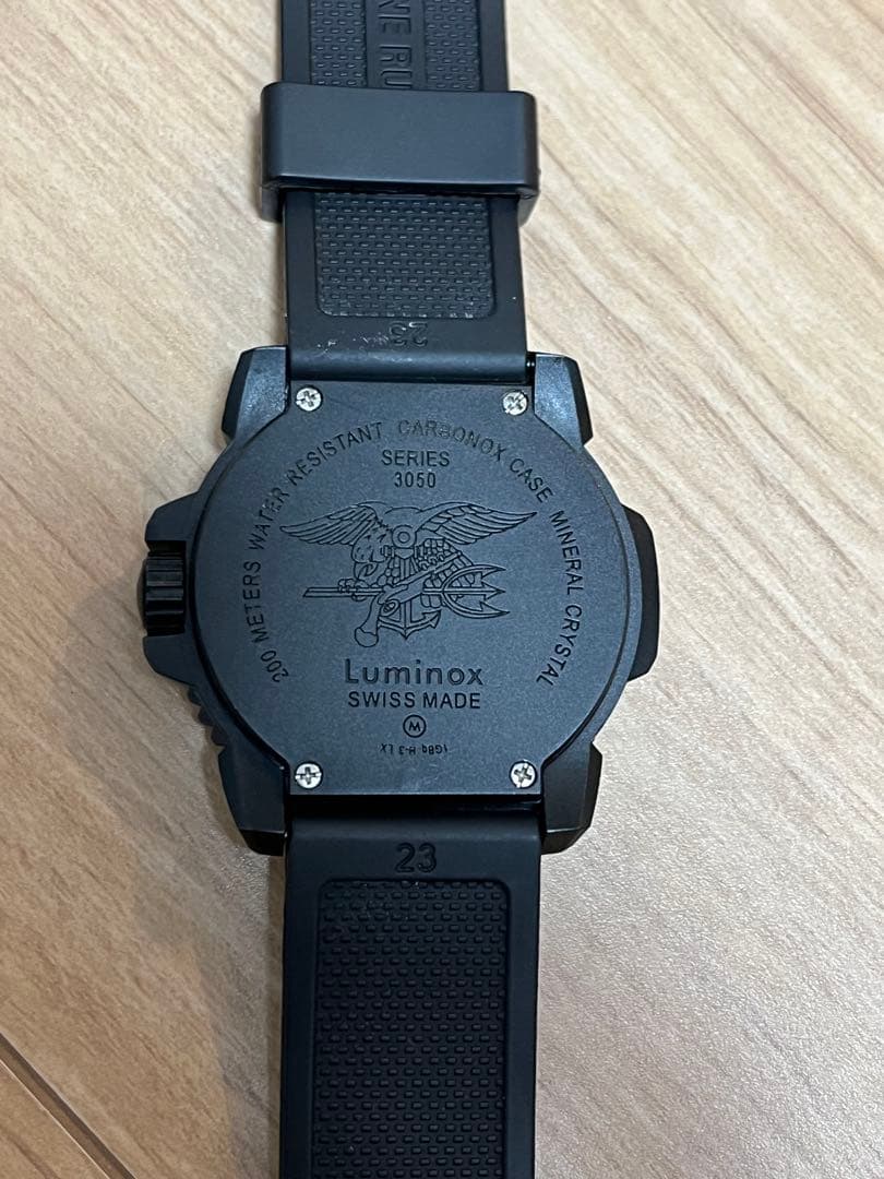 Luminox 3050 ブラック ラバーベルト 時計