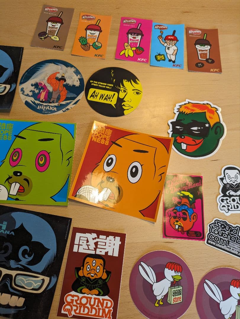 鎮座ドープネス HIFANA ステッカー - メルカリ