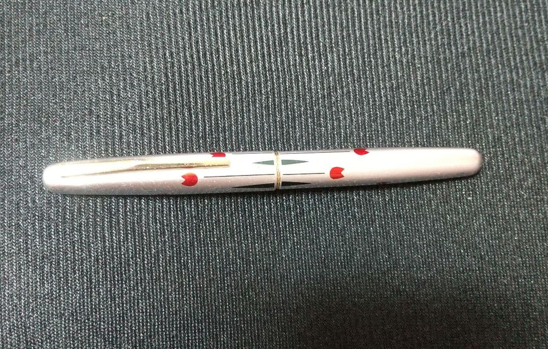 プラチナム PLATINUM 万年筆 レトロ チューリップ 14K K14 - メルカリ