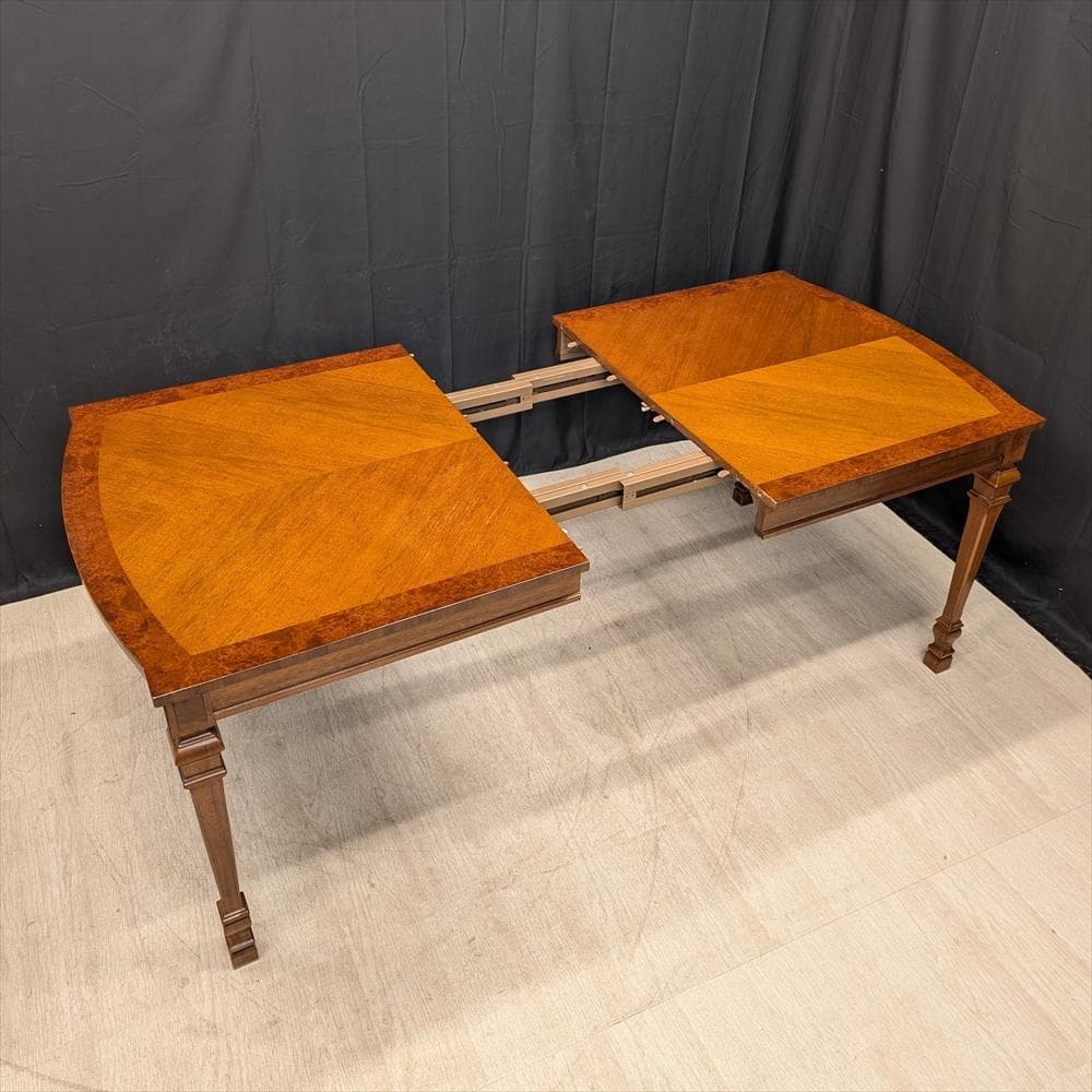 ドレクセルヘリテイジ　フランチェスカ　伸長式　ダイニングテーブル　食卓テーブル