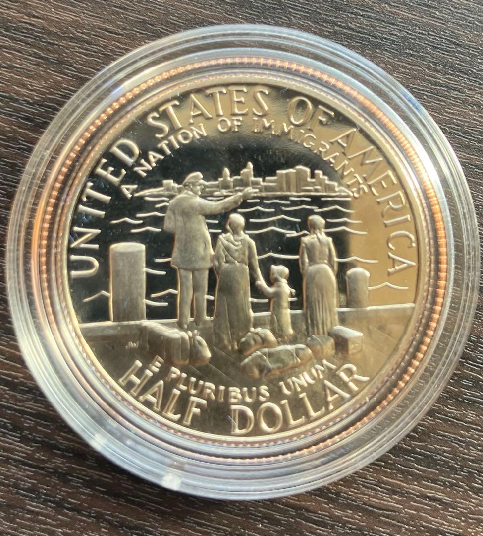 アメリカ リバティコイン2枚セット 1ドル銀貨（銀90%）とハーフダラー