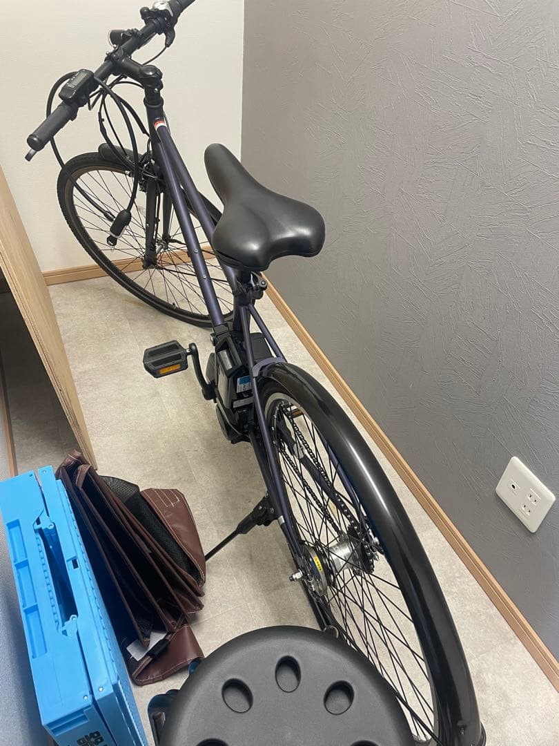 【超美品】YAMAHA 電動自転車 700C マットランダー