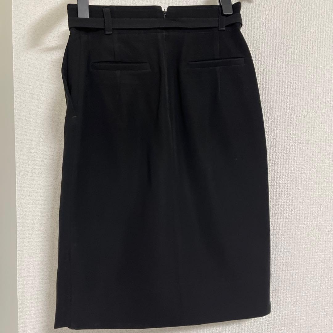 YOU⭐︎さま専用　黒のタイトスカート サイズ34