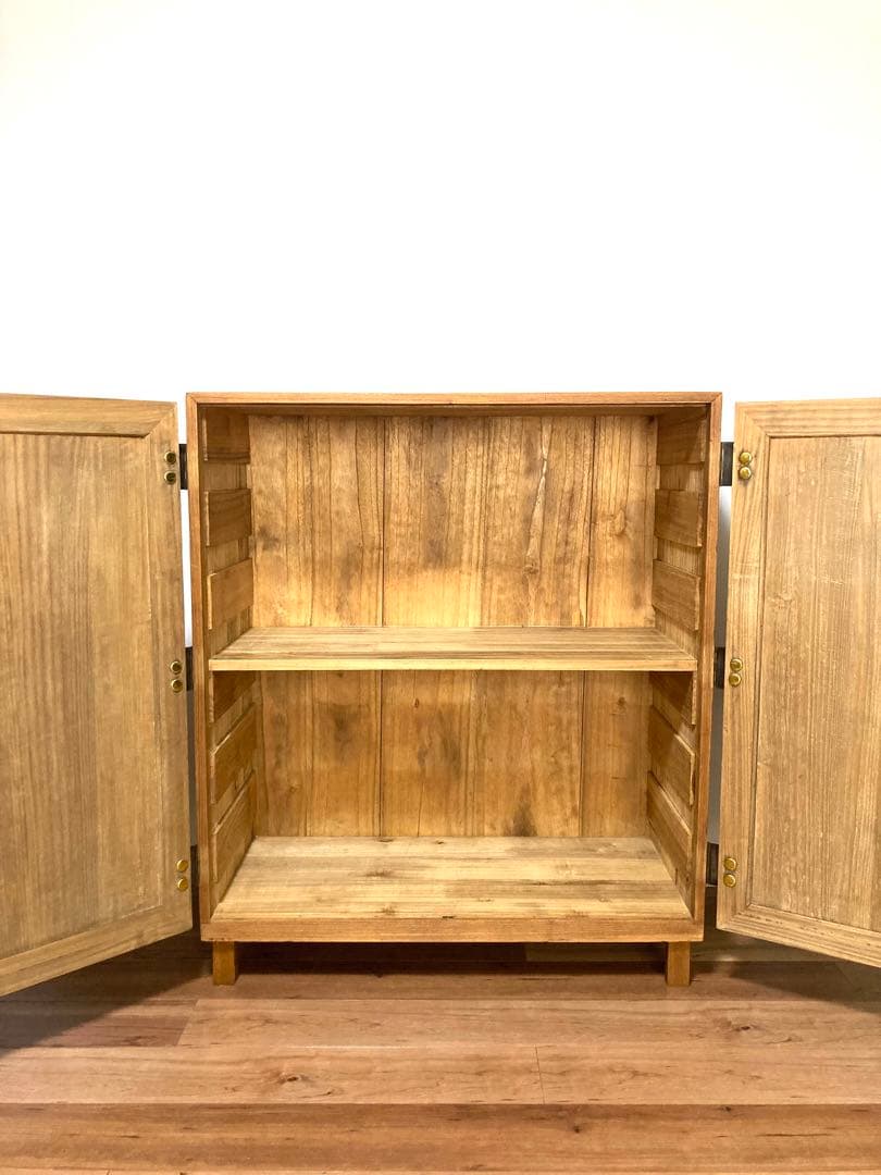 メンテ込】アンティークのキャビネット 引出し6杯 総桐 木脚付