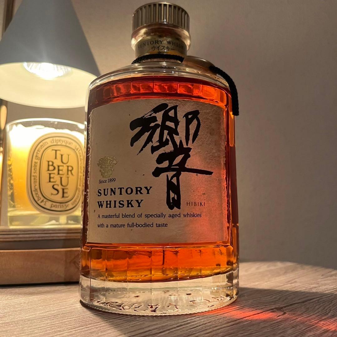 サントリー 響 750ml ウイスキー 金キャップ 裏金ラベル